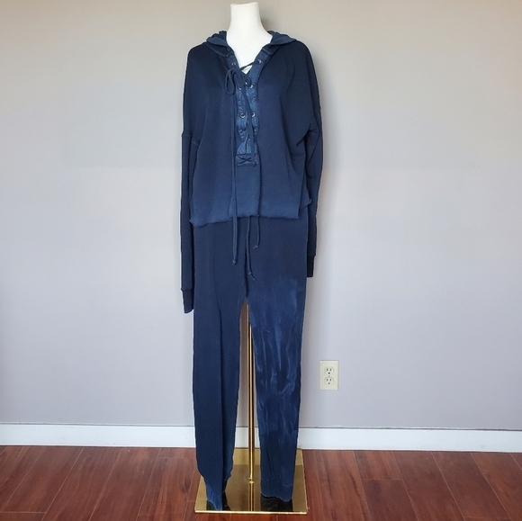 Tyler Jacobs Feel The Piece Lace Up Hoodie and Sweatpants Set Tie Dye Blue XS/S - Picture 3 of 14